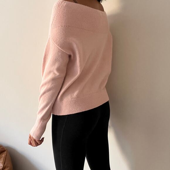 Anthropologie MOTH Off the Shoulder Boat Neck Light Pink Sweater Size XS - Picture 13 of 16